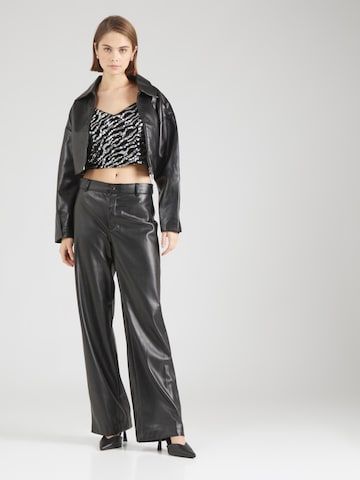ABOUT YOU Top 'Sana' in Black