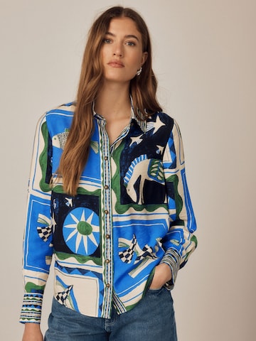 Next Bluse in Blau: Vorderseite