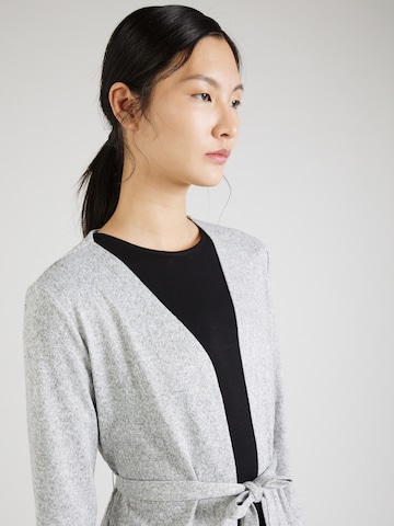 Cardigan 'KATHRINE' VILA en gris