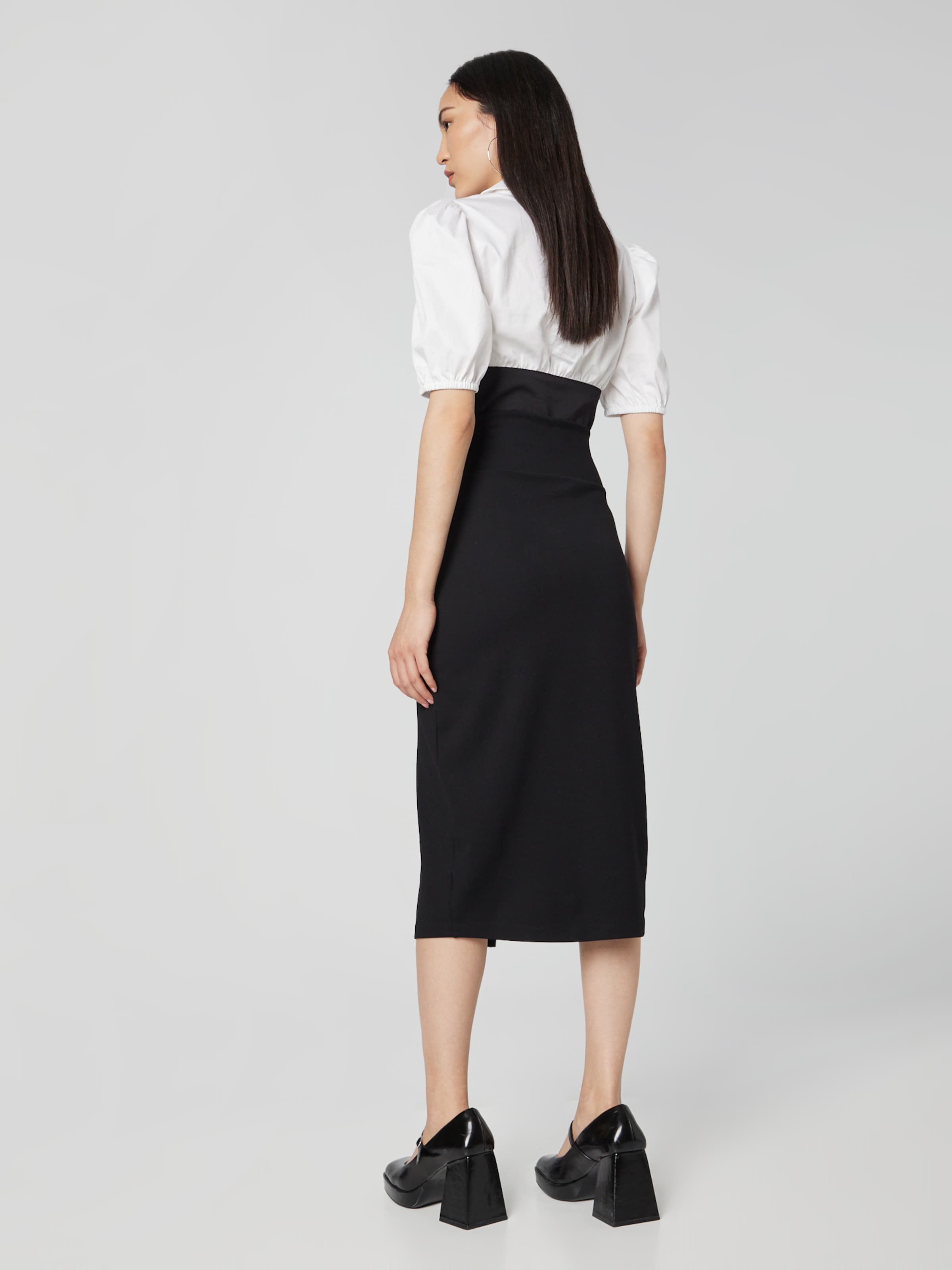 Katy Perry exclusive for ABOUT YOU Skirt 'Rose' in Black | ABOUT YOU
