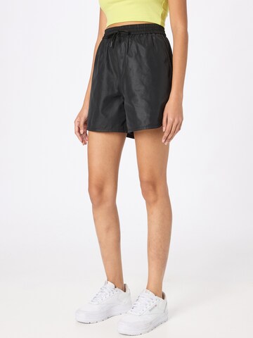 Blanche Regular Shorts  'Elayne' in Schwarz: predná strana