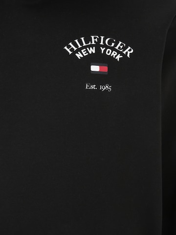 Tommy Hilfiger Big & Tall Μπλούζα φούτερ 'Arched Varsity' σε μαύρο