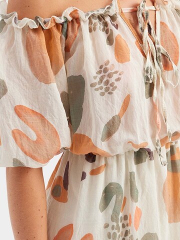 Hiccup - Vestido em branco