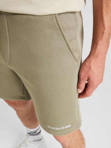 SELECTED HOMME Loosefit Shorts 'HANKIE' in Grau