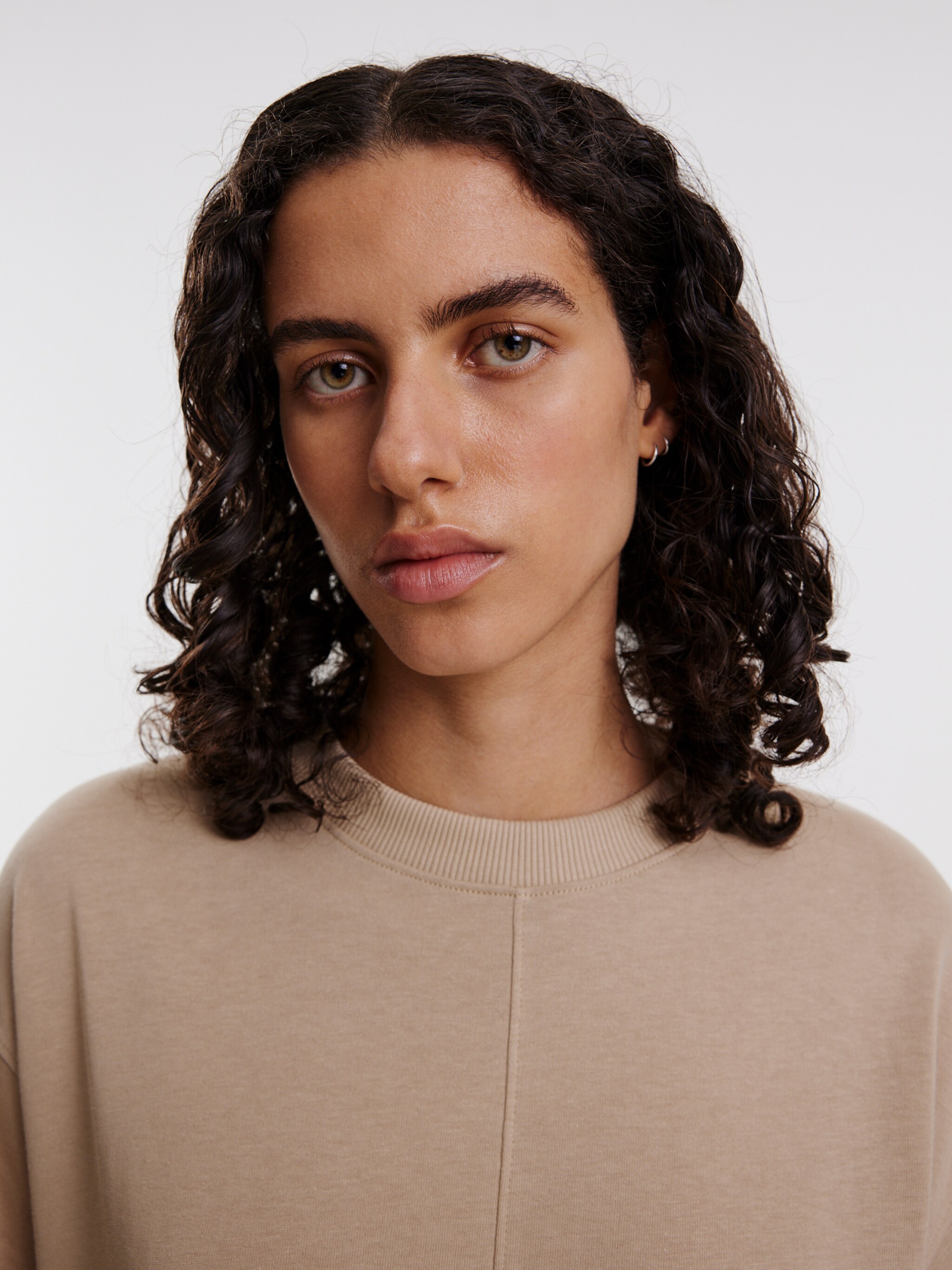 EDITED Produits Robe 'Davide' beige