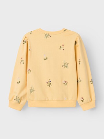 NAME IT Sweater in Yellow