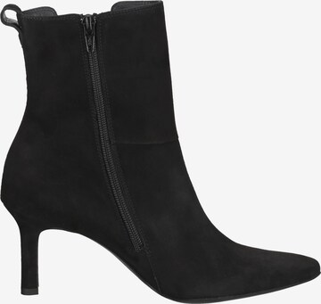 Botine de la Paul Green pe negru