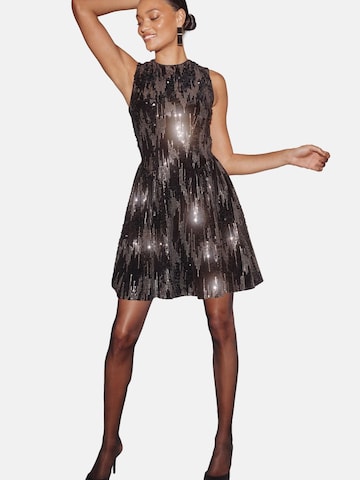 Robe de cocktail Lipsy en noir : devant