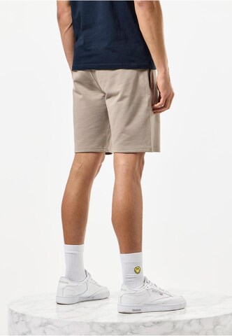 Weekend Offender Regular Shorts 'Hawkins' in Braun