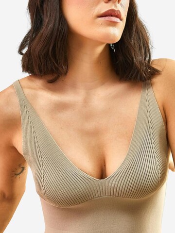 Bianco Lucci Gebreide top in Beige