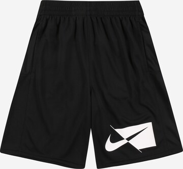 NIKE Regular Sportbroek in Zwart: voorkant