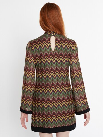 Robe ' Sumya ' Ana Alcazar en mélange de couleurs