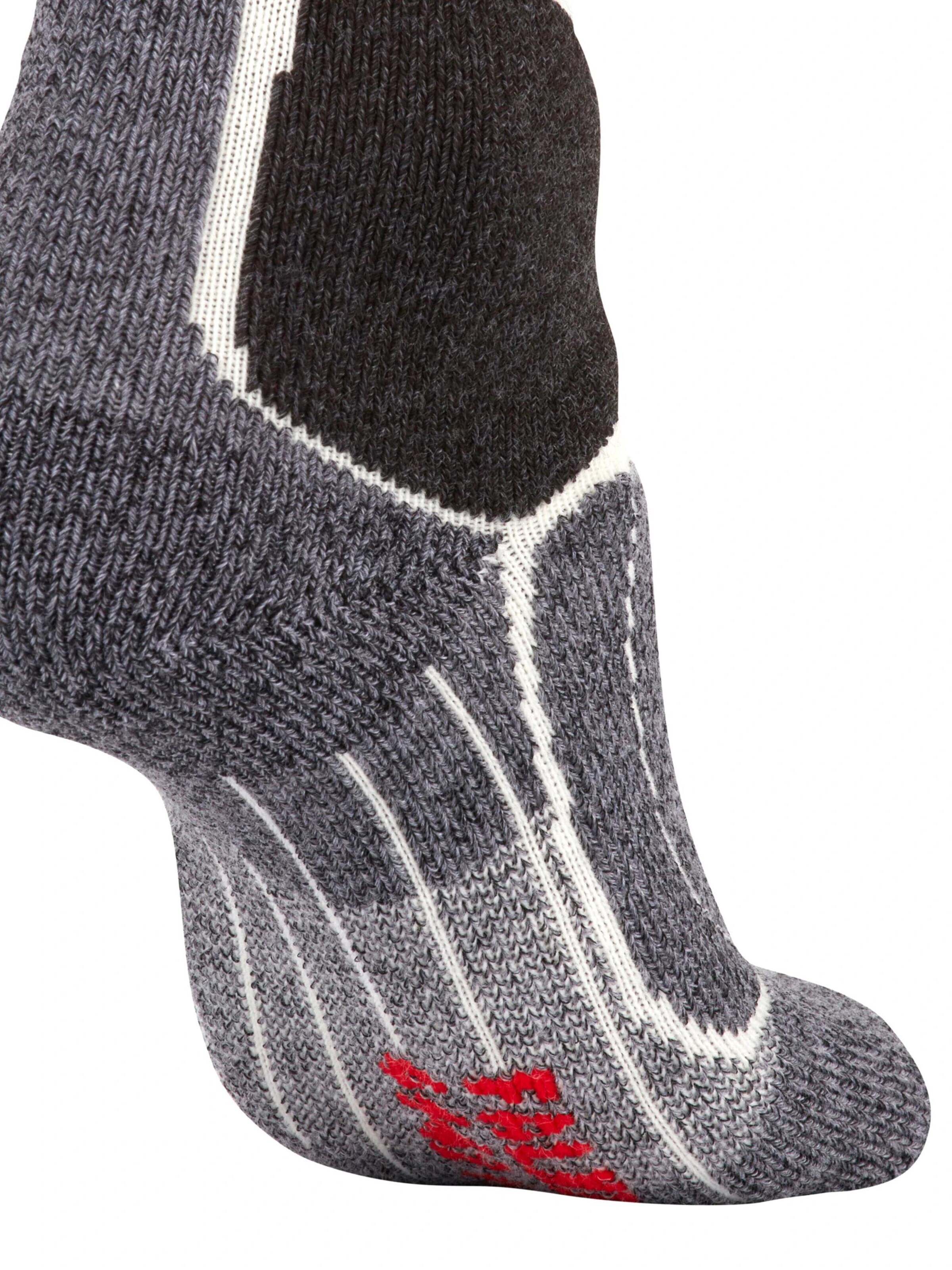 FALKE Athletic Socks 'SK1 Comfort' in White