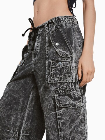 Wide Leg Jeans cargo Bershka en noir