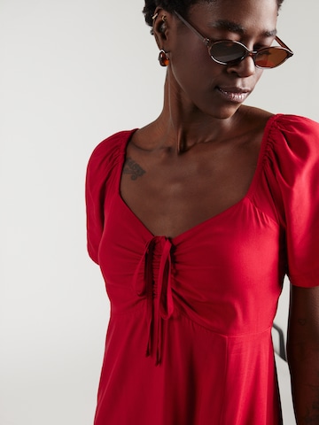 GAP Sukienka w kolorze czerwony