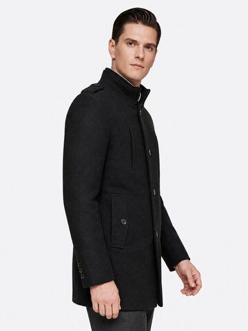 ALLTHEMEN Winter Coat 'Winterruhe' in Black
