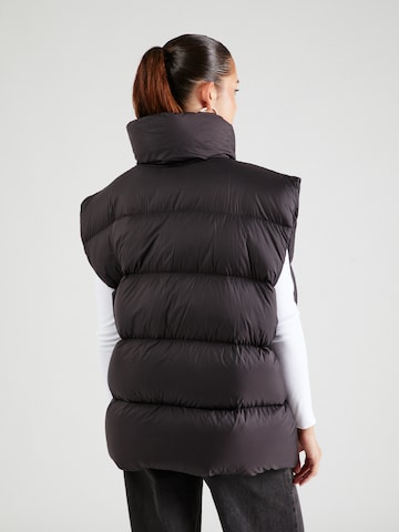 Gilet JNBY en noir