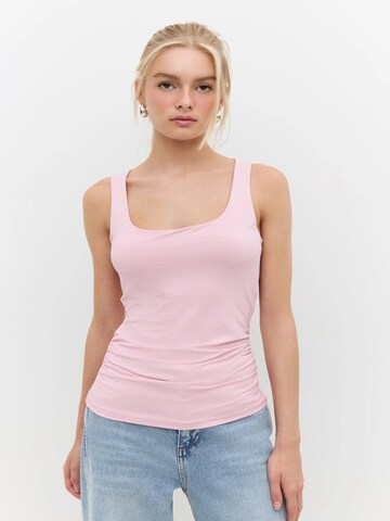 Haut No Matter What en rose