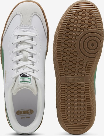 Chaussure de foot 'KING 21 IT' PUMA en blanc