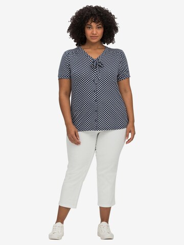 sheego by Joe Browns Shirt in Blau