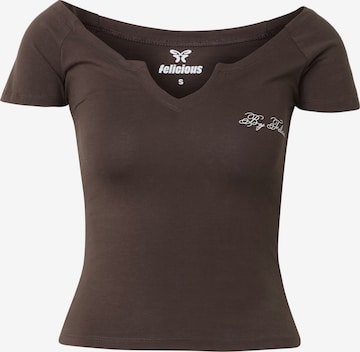 T-shirt Felicious en marron : devant