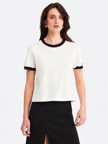 T-shirt Ethiquet en blanc