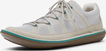 Baskets basses 'Beetle' CAMPER en blanc : devant