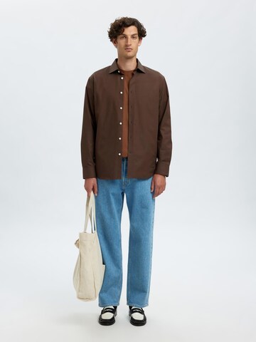 SELECTED Regular fit Overhemd in Bruin