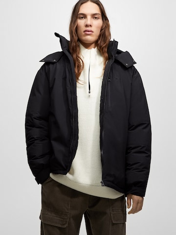 Pull&Bear Between-Season Jacket in Black: front