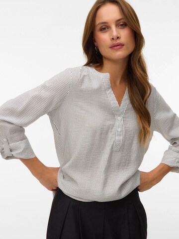 Chemisier 'VMKAJA' VERO MODA en blanc