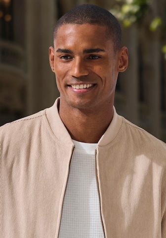 H.I.S Jacke in Beige