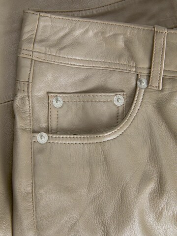 Loosefit Pantaloni 'Grace' di JJXX in marrone