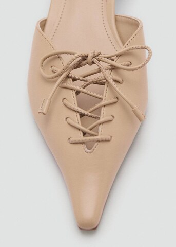 MANGO Pumps in Beige