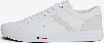 TOMMY HILFIGER Sneaker in Weiß: Vorderseite