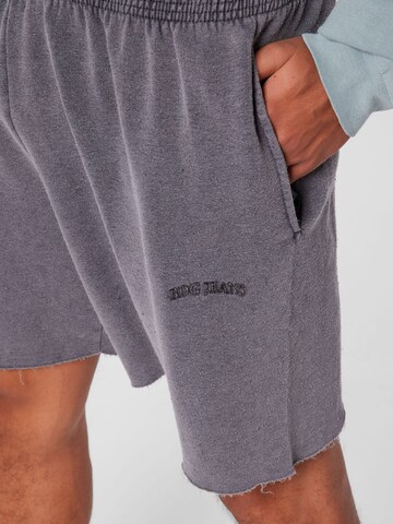 BDG Urban Outfitters - Loosefit Calças em preto