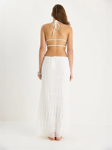 Tailleur di Bianco Lucci in bianco