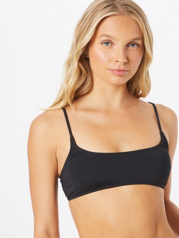 Cotton On Body Bustier Bikinitop in Zwart: voorkant