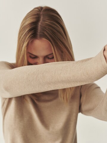Pullover 'BROOKE' di TATUUM in beige