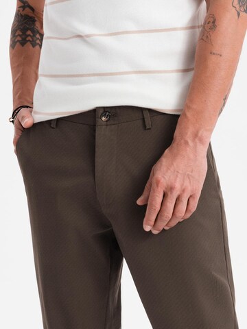 Ombre Regular Chino 'Quintessence' in Bruin