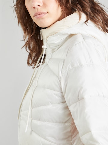 ESPRIT Χειμερινό μπουφάν σε λευκό
