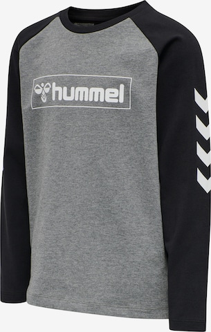 Hummel T-shirt i grå