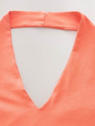 Next Top in Orange