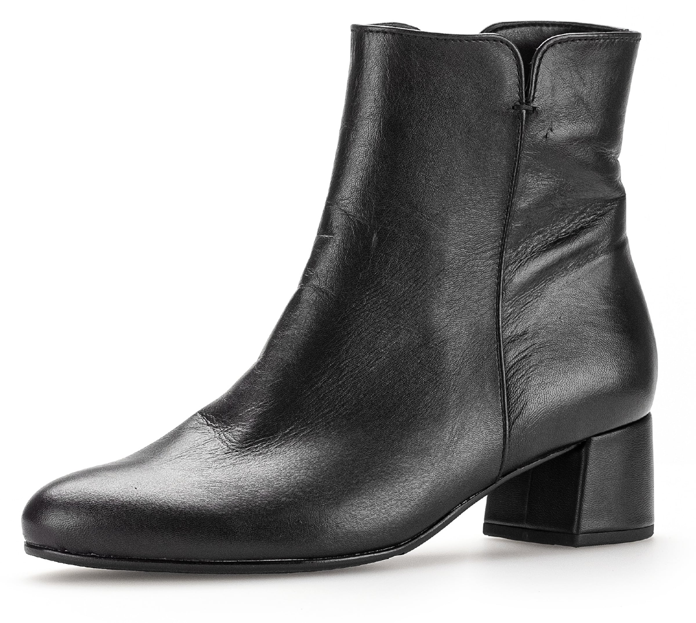 GABOR Ankle Boots in Black: front