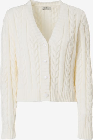 Influencer Knit Cardigan in White: front