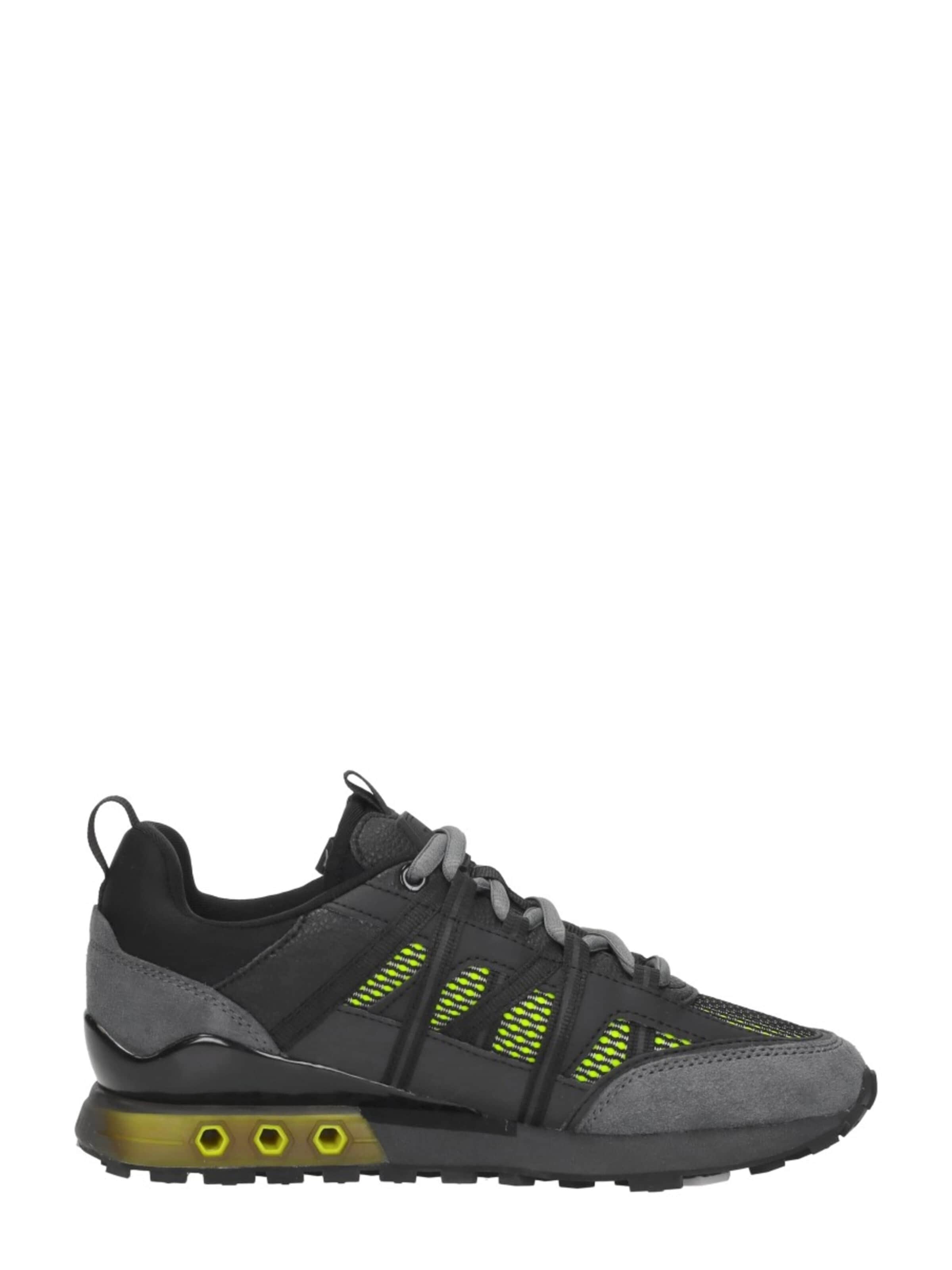 Cruyff Sneakers 'Fearia Futura' in Zwart
