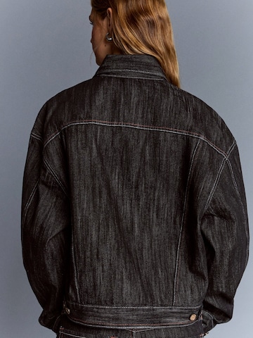 Bershka Between-season jacket in Black