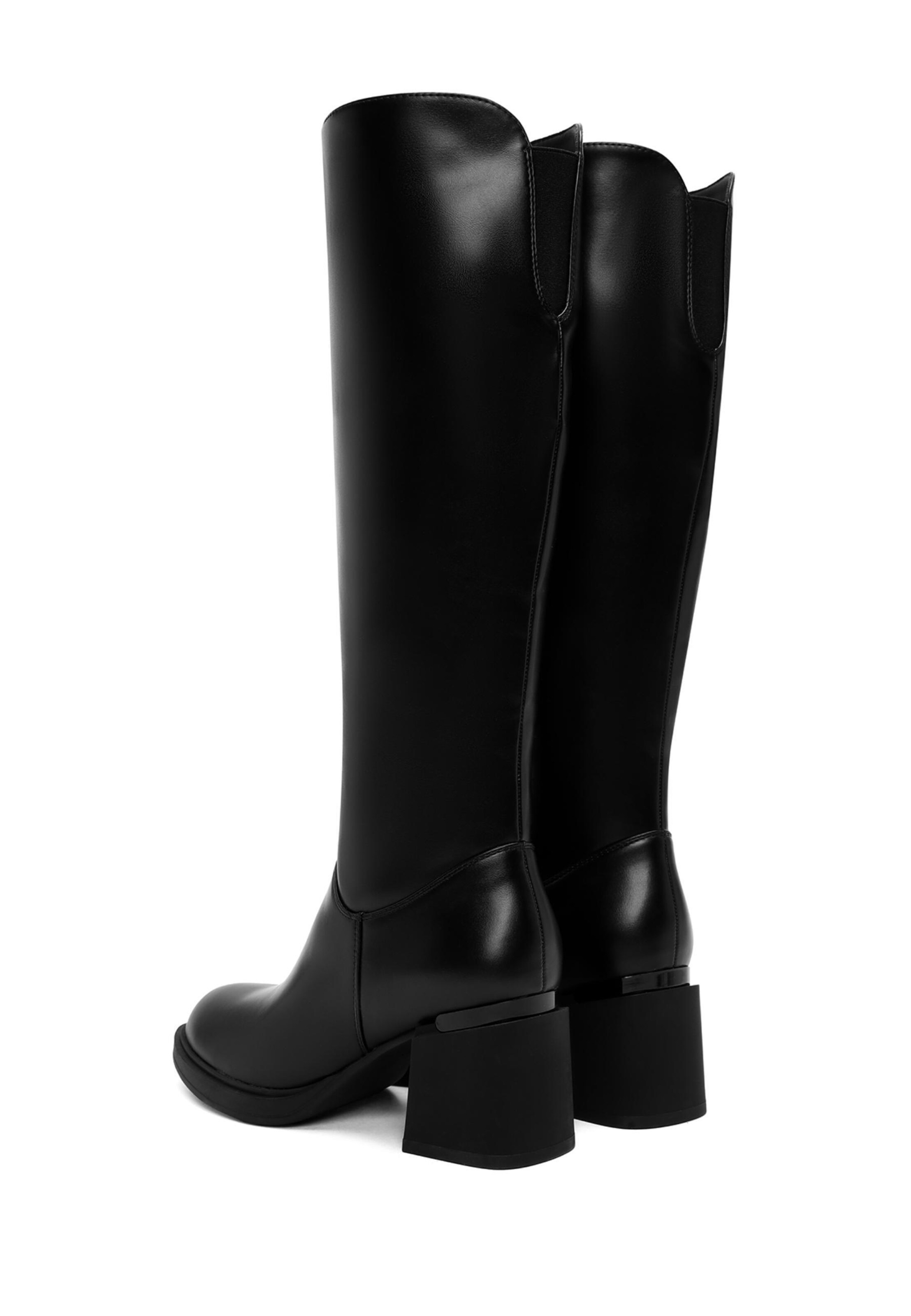 Derimod Stiefel in Schwarz