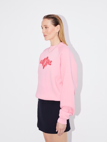 LeGer by Lena GerckeSweater majica 'Sina' - roza boja