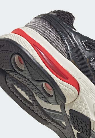 Baskets basses 'Adistar Control 5' ADIDAS ORIGINALS en noir