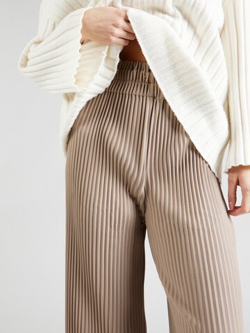 Y.A.S Wide leg Broek 'Alisa' in Beige